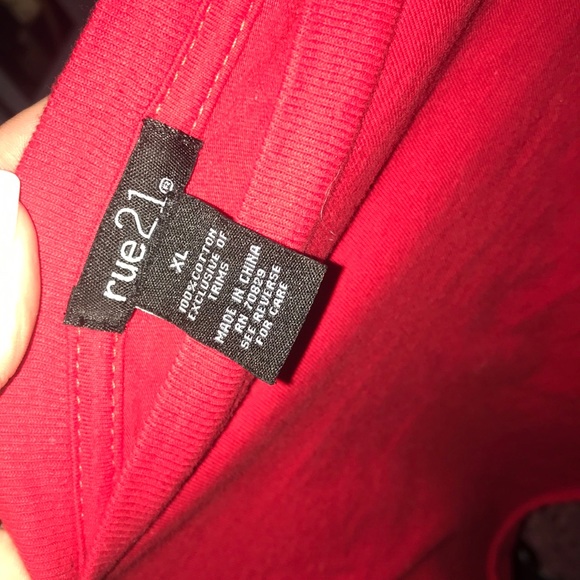 Red long sleeve crop top - Picture 4 of 4